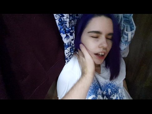 ❤️ Хоҳарамро дар ҷевон ёфт ва ба ӯ кӯмак кард ❤️ Секс дар tg.pornofilmtv.ru ☑